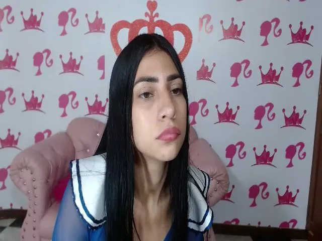 Live sex webcam photo for Naughtty_Doll #263812353