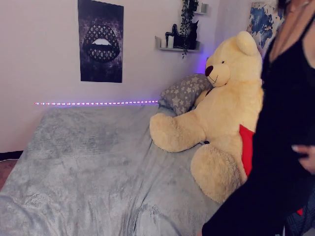 Live sex webcam photo for AnabelAris #261226929