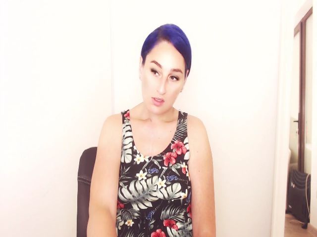 Live sex webcam photo for wetkittycum #254646316