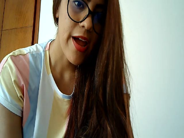 Live sex webcam photo for Elzarobberts #256039908