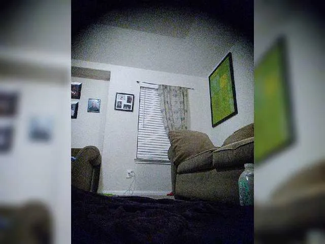 Live sex webcam photo for CherriLu #250602642