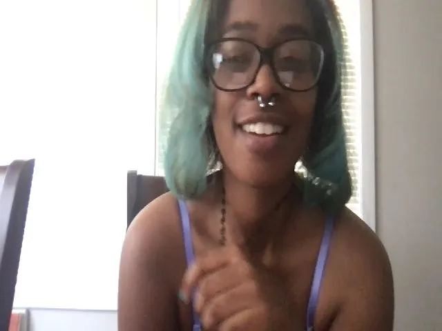 Live sex webcam photo for Pumpkinpanda #252579007