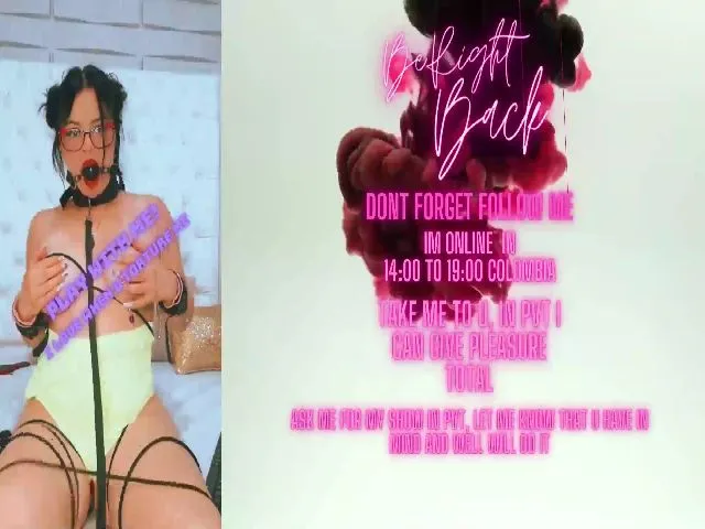 Live sex webcam photo for Esmeralda_R #260238027