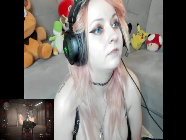 Live sex webcam photo for PrincessBluu #257088435