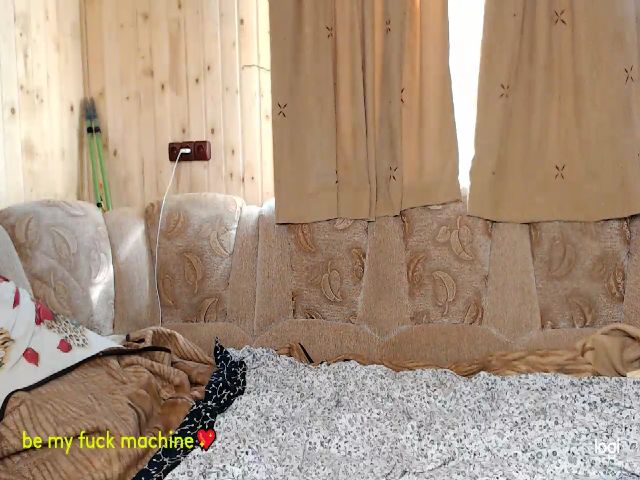 Live sex webcam photo for LimonadV #254050766