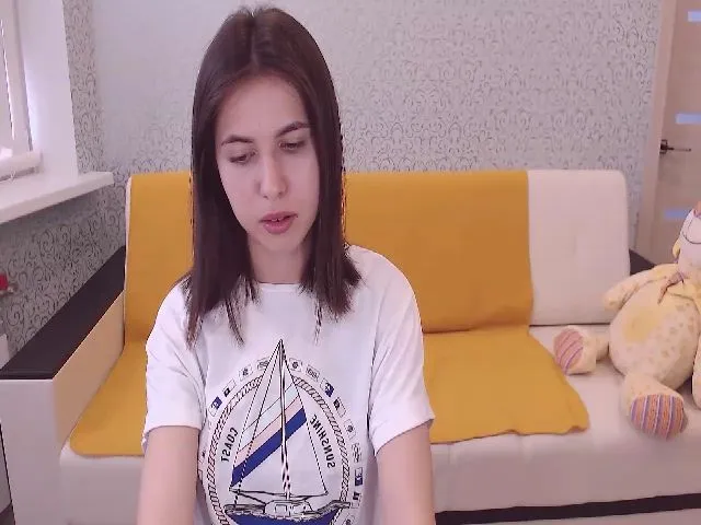 Live sex webcam photo for YourrAngell #252771455