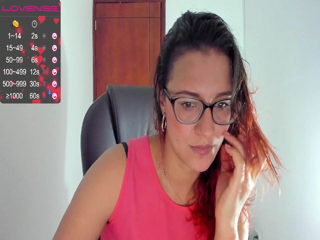 Live sex webcam photo for April_Rouse_ #257226577