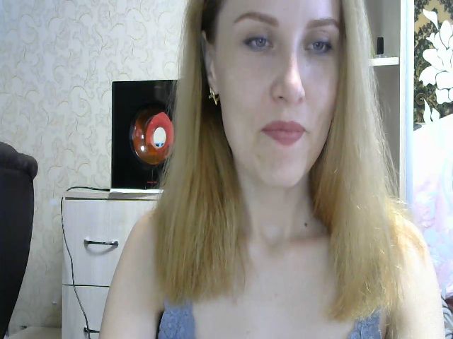 Live sex webcam photo for TrisMery #253699965