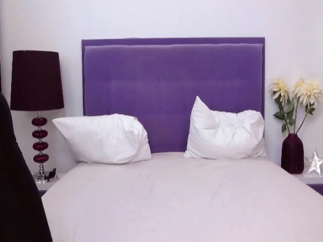 Live sex webcam photo for InnaHottyX #260712464