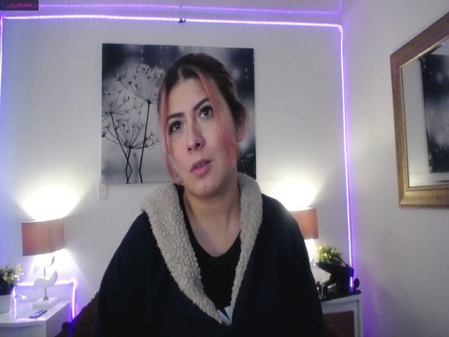 Live sex webcam photo for NicolSaenz #254486481