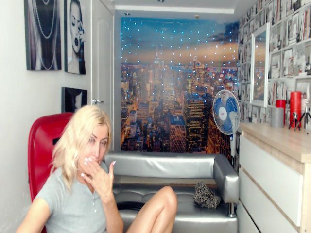 Live sex webcam photo for Lovely_della #258858013