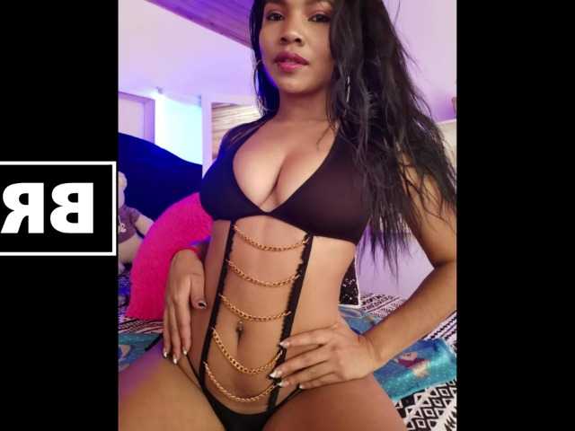 Live sex webcam photo for kendallhot7 #241023521