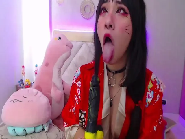 Live sex webcam photo for Sophie_pink18 #257034158