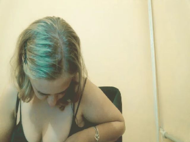 Live sex webcam photo for GoddessNika #255727965