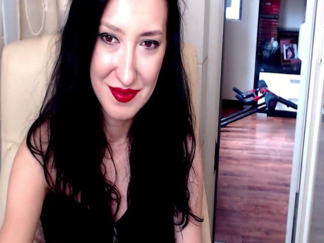 Live sex webcam photo for MistressNadia #263621265