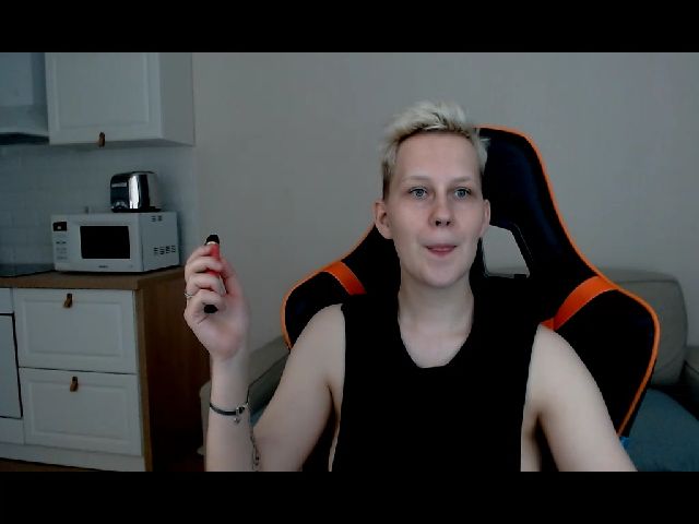 Live sex webcam photo for Oh_daisy #263741188