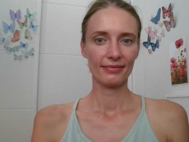 Live sex webcam photo for CelesteKissab #260625525