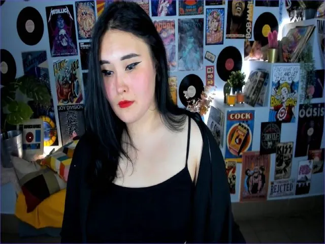 Live sex webcam photo for EsmiraWaild #259973190