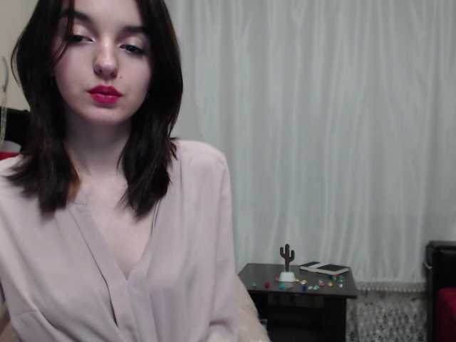 Live sex webcam photo for -LadyLUCK- #241234588