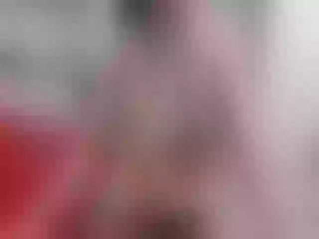 Live sex webcam photo for JullieMilf #262226327