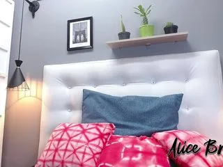 Live sex webcam photo for AliceBrave #240836145