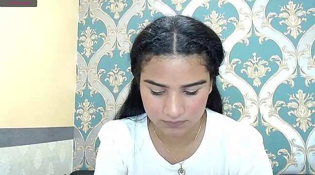 Live sex webcam photo for Dinna_Hoppers #244592526