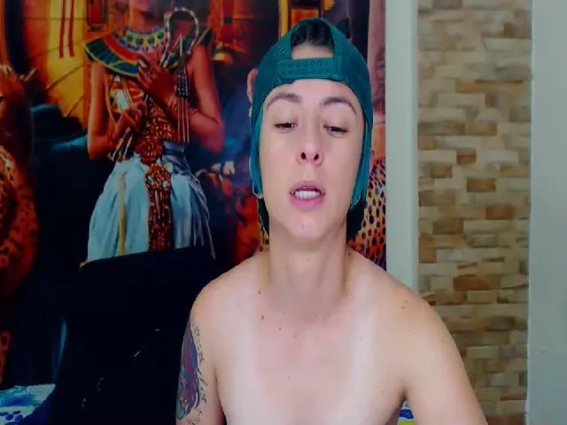 Live sex webcam photo for poison_blue #265625872