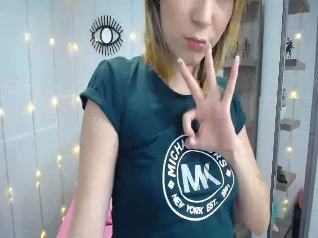 Live sex webcam photo for ETHANJARA #259540088