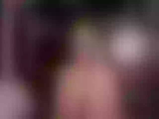 Live sex webcam photo for JenniferLuvv #262618483