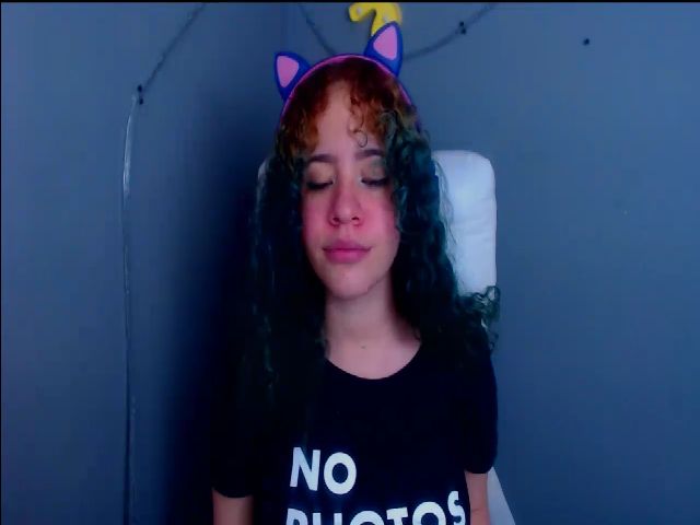 Live sex webcam photo for Tattiana_love #252438849