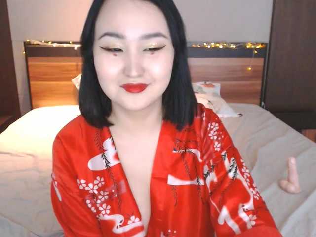 Live sex webcam photo for YunNana #241375045