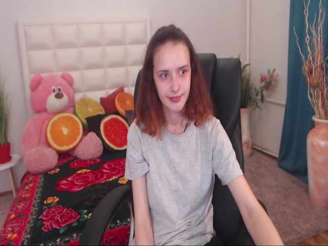 Live sex webcam photo for IrisNichols #257233321