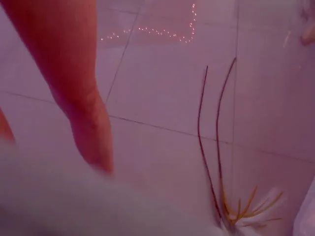 Live sex webcam photo for TempestLily #257993886