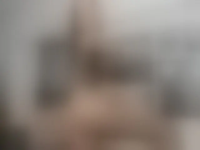 Live sex webcam photo for Kymberlyquinn #240889097