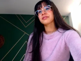 Live sex webcam photo for EvelynHarris #287950085