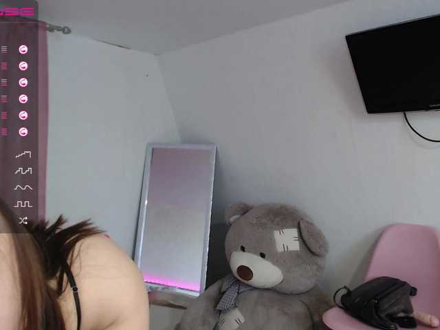 Live sex webcam photo for -MaybeBaby- #245199357