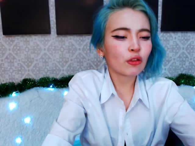 Live sex webcam photo for ChioChana #240951220