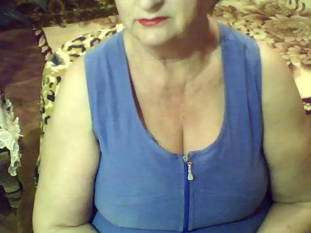 Live sex webcam photo for LolkaAlyss #287976289
