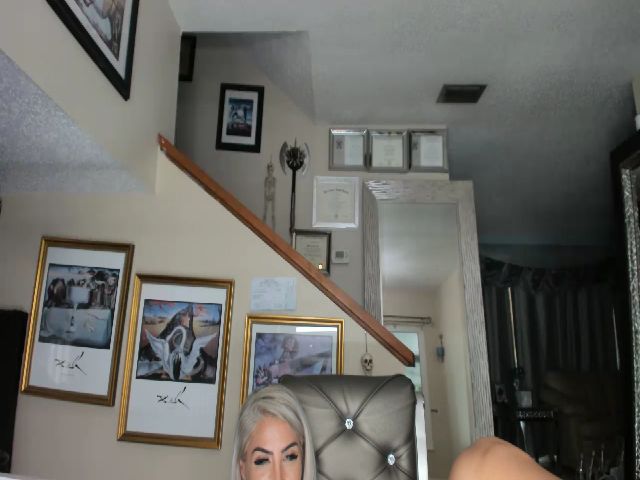 Live sex webcam photo for ADRIANA_FOX #264910623