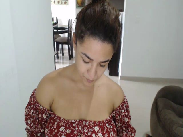 Live sex webcam photo for ass_cum_33 #263267578