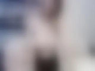 Live sex webcam photo for MissLilie #252062654