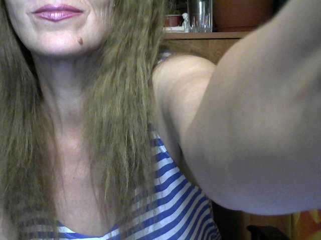 Live sex webcam photo for Sonya48 #248943029