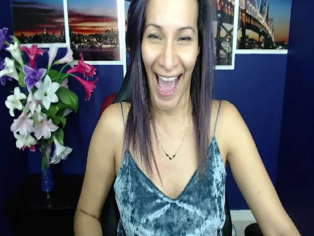 Live sex webcam photo for Infernalsexx #252711855