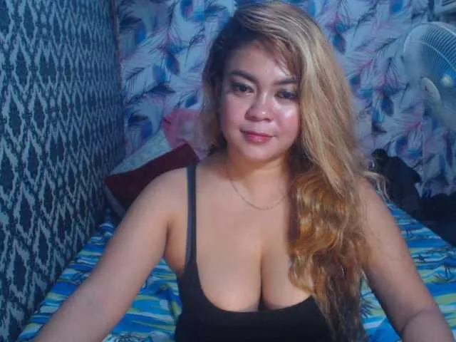 Live sex webcam photo for SassyClit #241134063