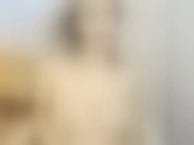Live sex webcam photo for eliza01 #241074475