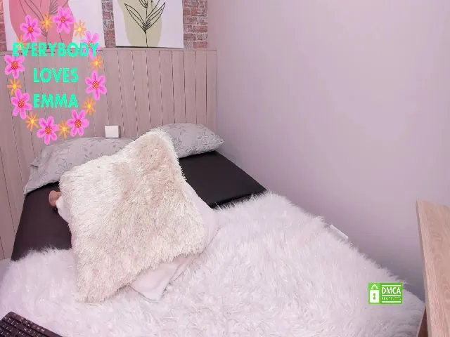 Live sex webcam photo for EmmaSiff #254153594
