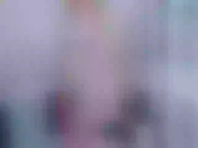 Live sex webcam photo for MommyWetBush #265480967