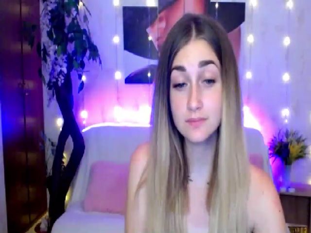 Live sex webcam photo for Lolly__Pop__ #258316697