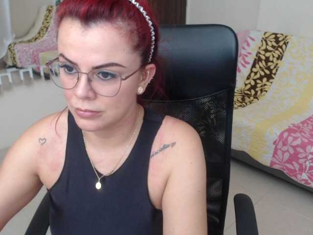 Live sex webcam photo for MILF-KAROL #245605570