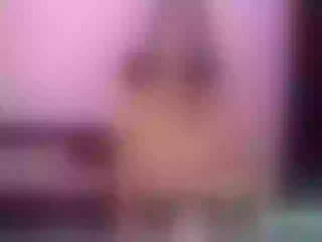 Live sex webcam photo for MaiiAngel #260908069